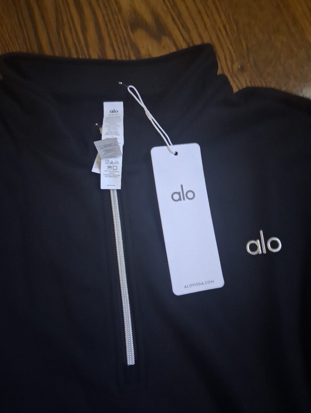 ALO Yoga Black Quarter Zip XL